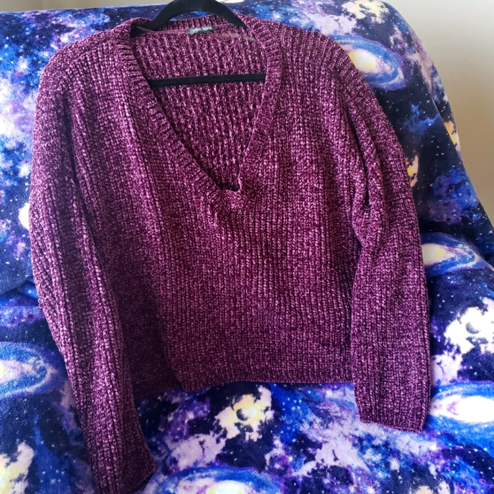 💓 soft, plum coloured cropped sweater !!